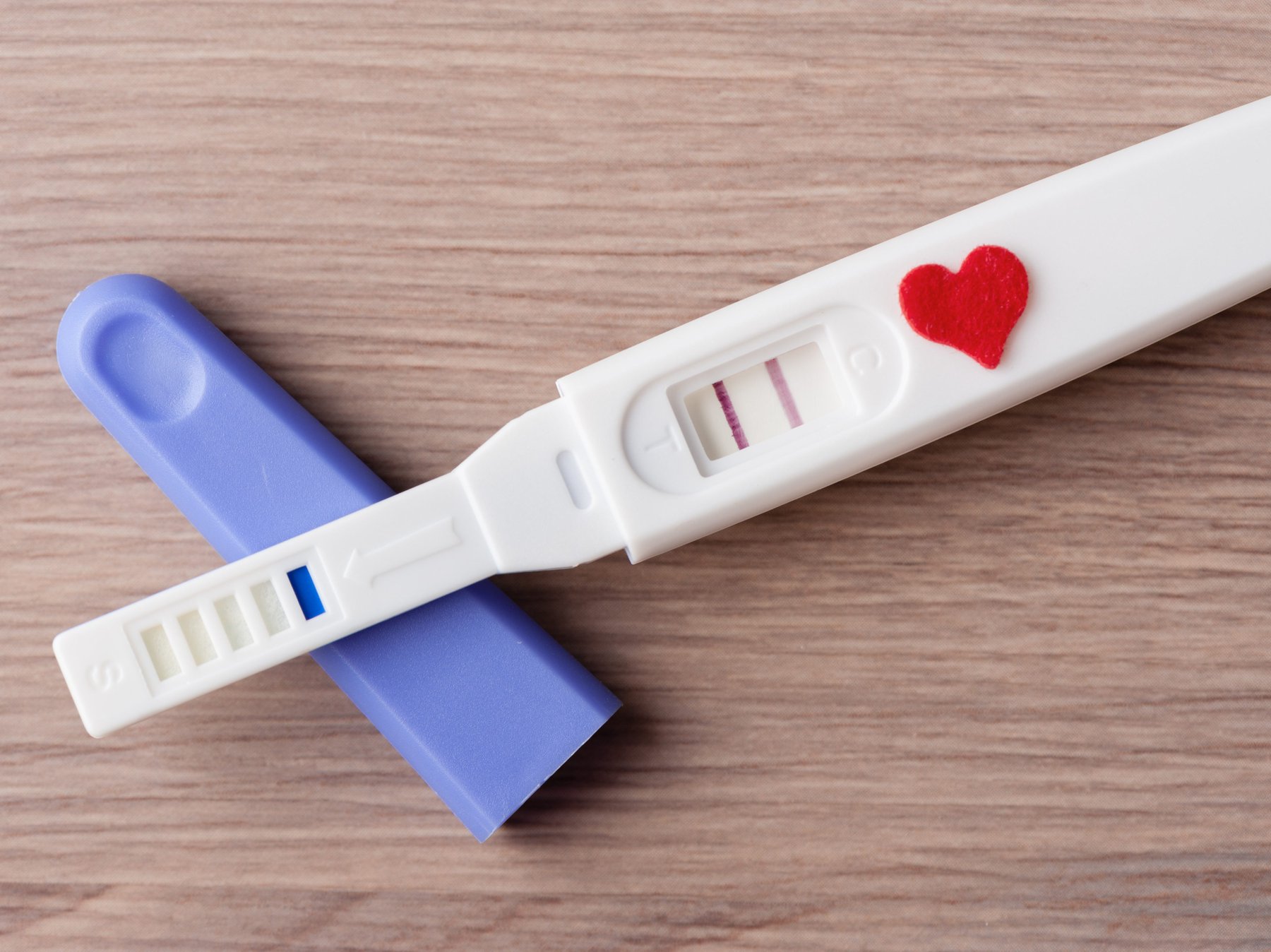 Rối loạn kinh nguyệt thử thai 2 vạch có phải là mang thai hay không? 