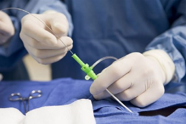 Điều trị viêm sùi lộ tuyến cổ tử cung tại đa khoa cộng đồng 