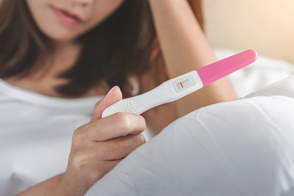 Đa nang buồng trứng để lâu ảnh hưởng đến quá trình thụ thai