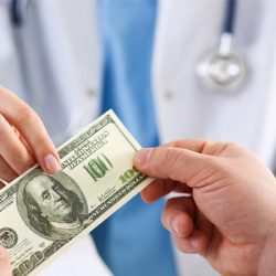 [Giải đáp] Chi phí phẫu thuật lạc nội mạc tử cung có đắt không?